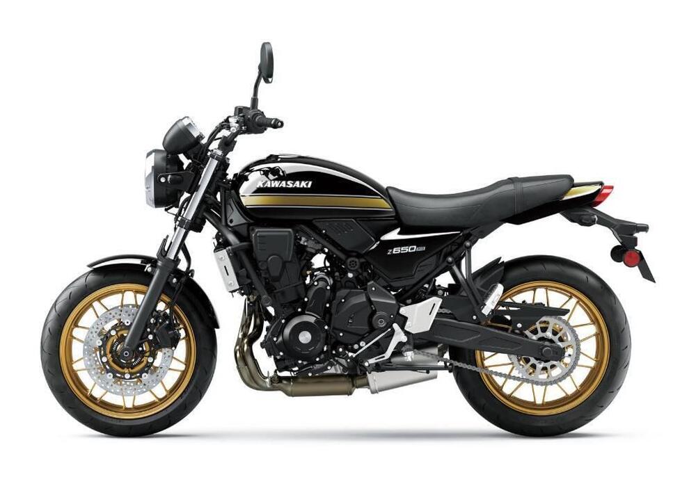 Kawasaki Z 650 RS (2025 - 26) (4)