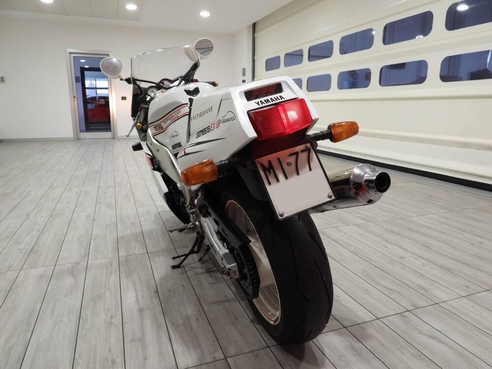 Yamaha FZR 1000 Exup (1989 - 90) (2)