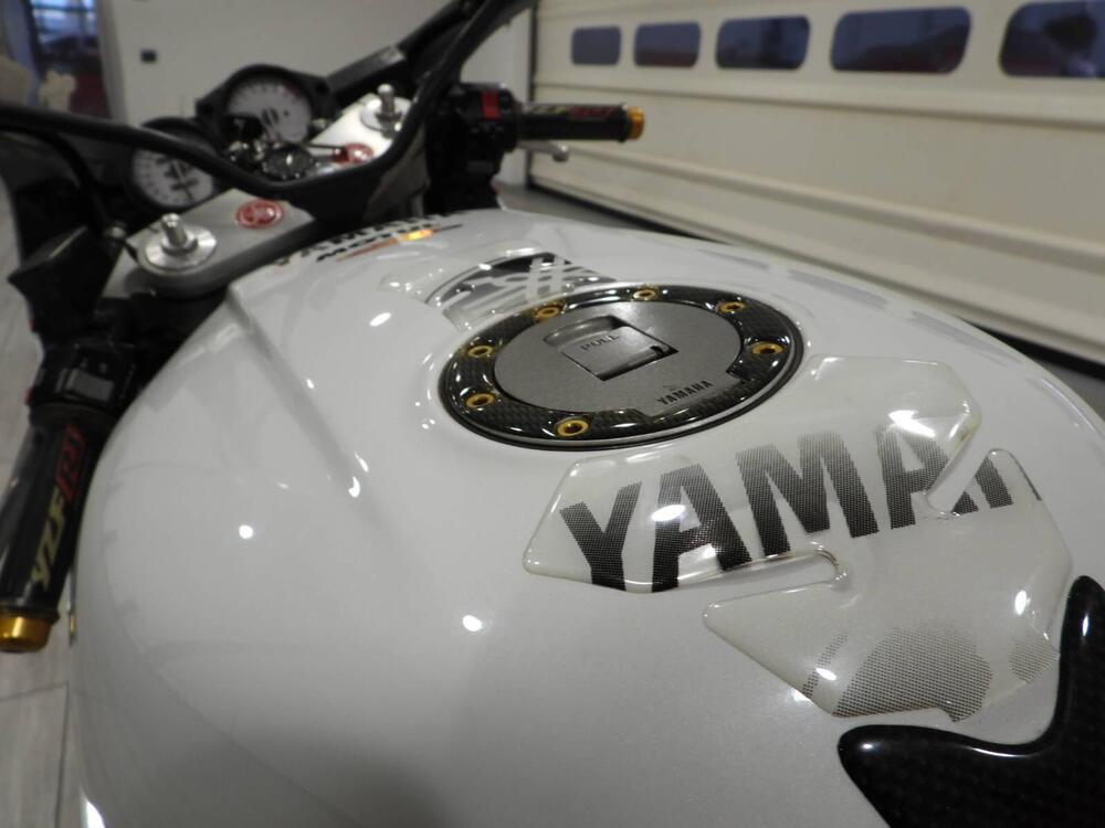 Yamaha FZR 1000 Exup (1989 - 90) (9)