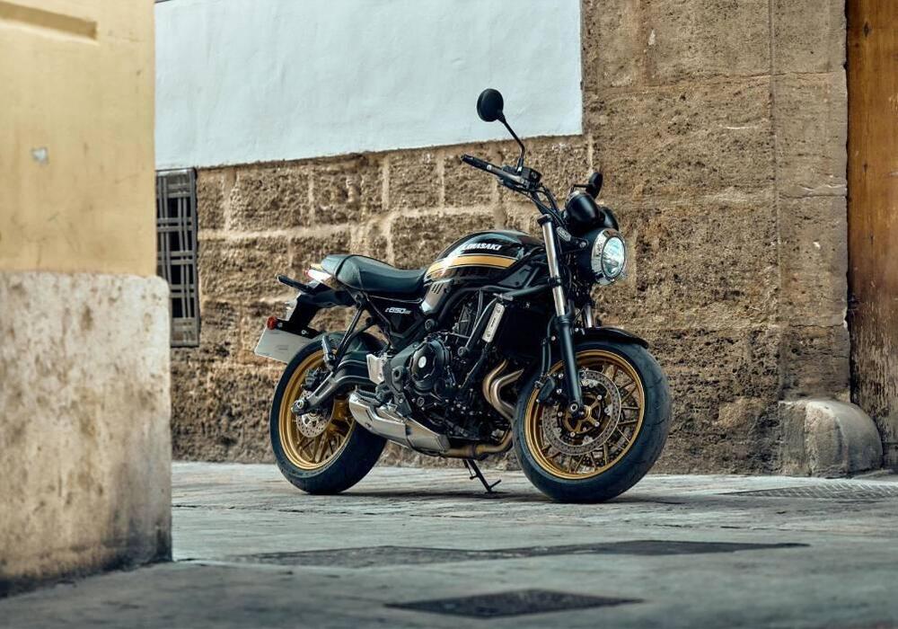 Kawasaki Z 650 RS (2025 - 26) (14)