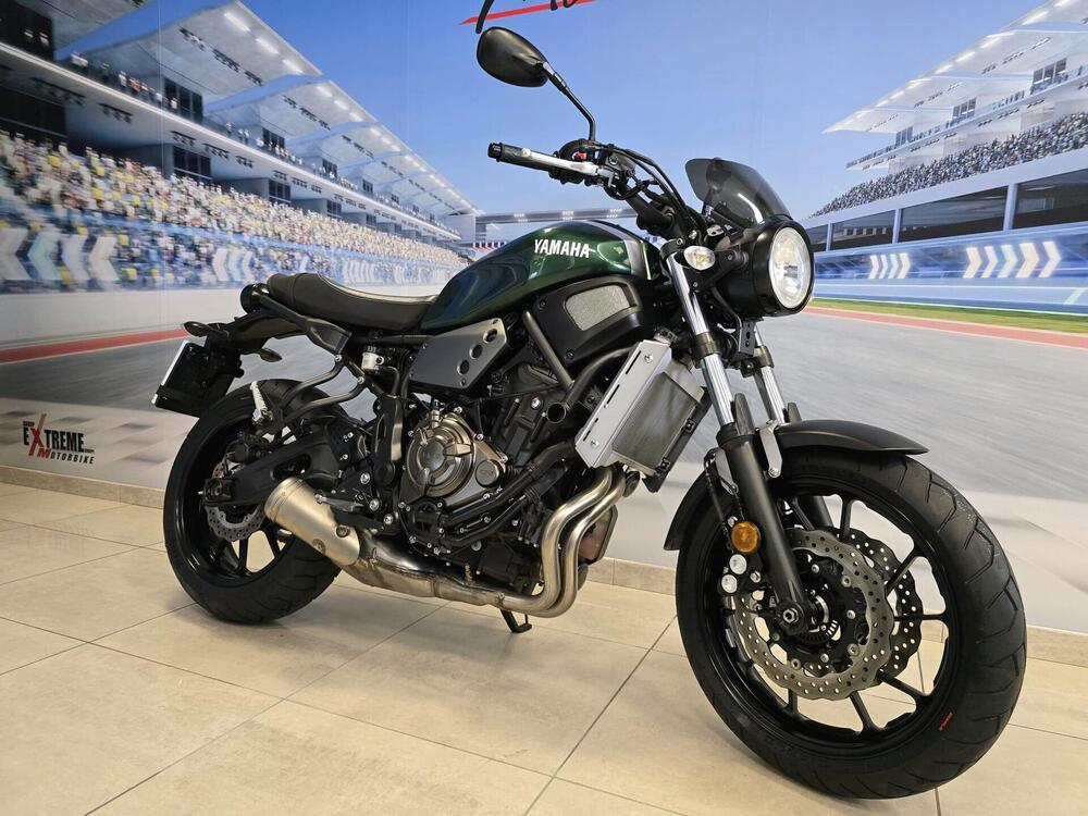 Yamaha XSR 700 ABS (2016 - 20) (14)