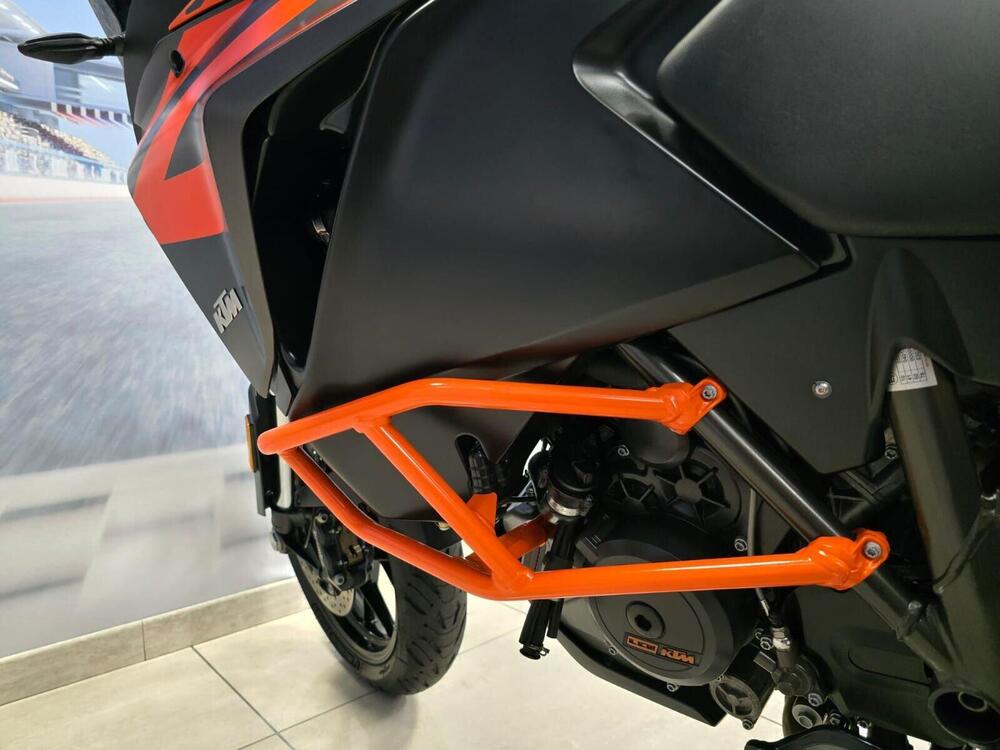 KTM 1290 Super Adventure S (2021) (7)