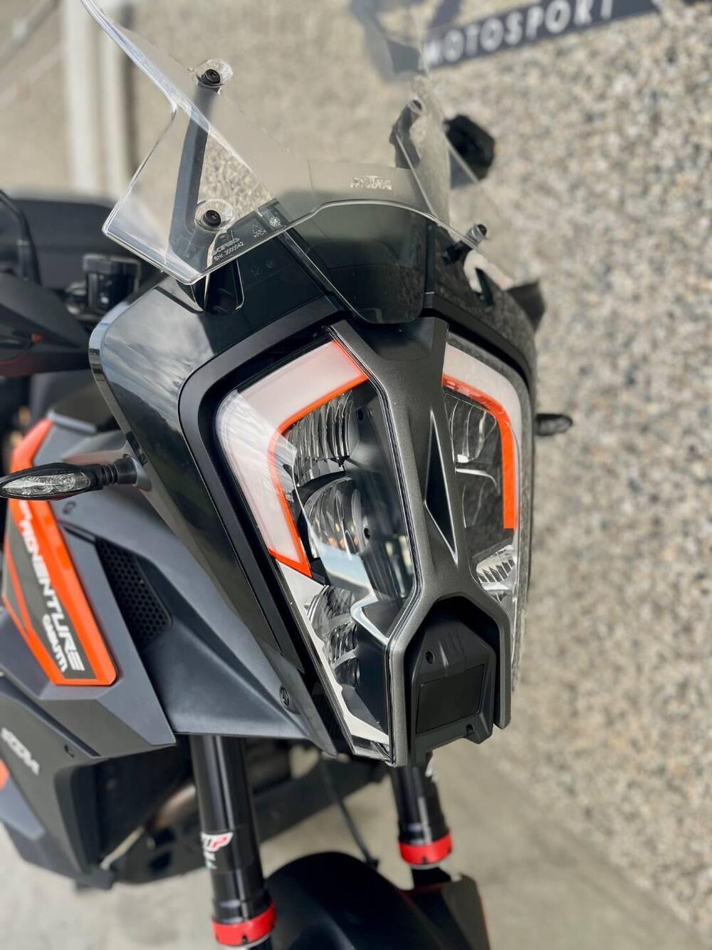 KTM 1290 Super Adventure S (2021) (17)