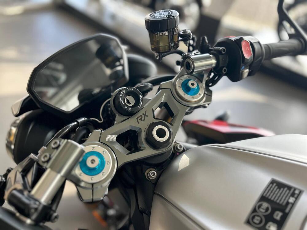 Triumph Street Triple 765 RX (2026) (10)