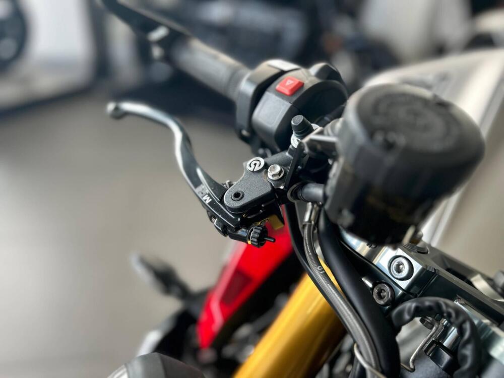 Triumph Street Triple 765 RX (2026) (11)