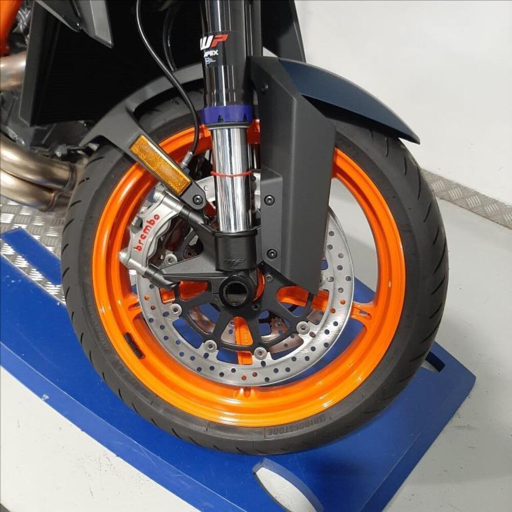 KTM 1290 Super Duke R EVO (2022 - 23) (3)