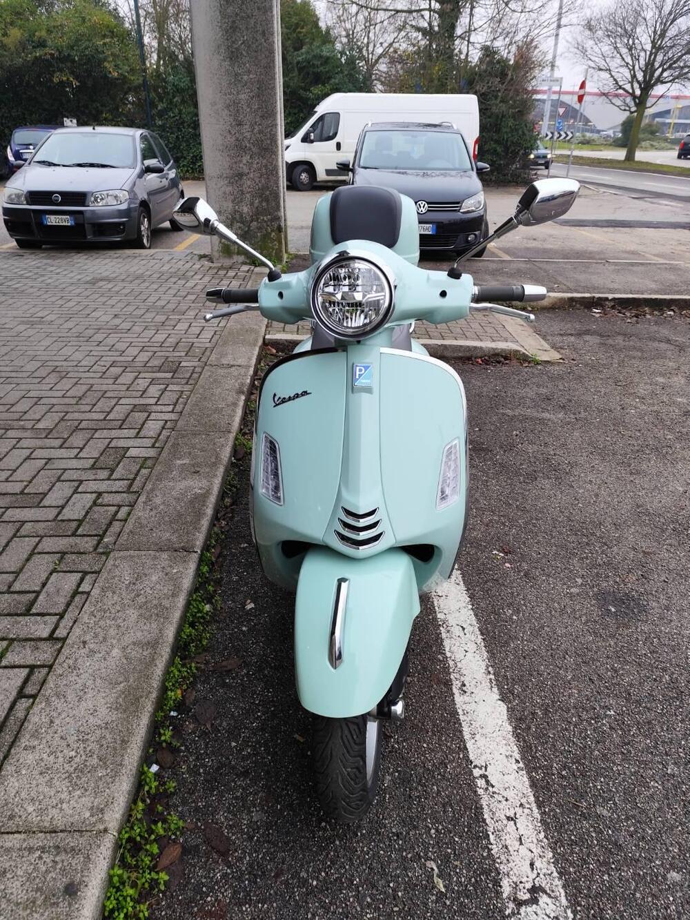 Vespa GTS 300 (2023 - 24) (4)