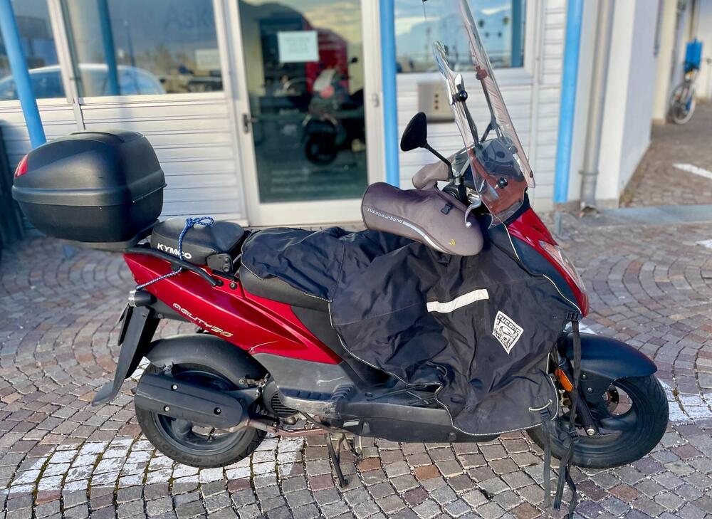 Kymco Agility 50 R12 (2007 - 17) (8)