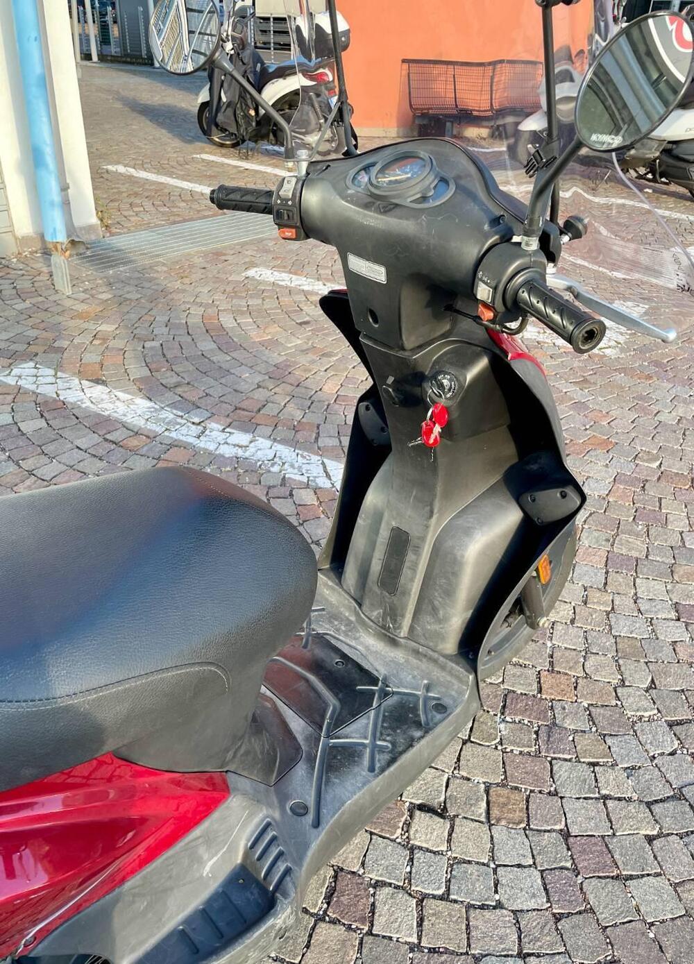 Kymco Agility 50 R12 (2007 - 17) (4)