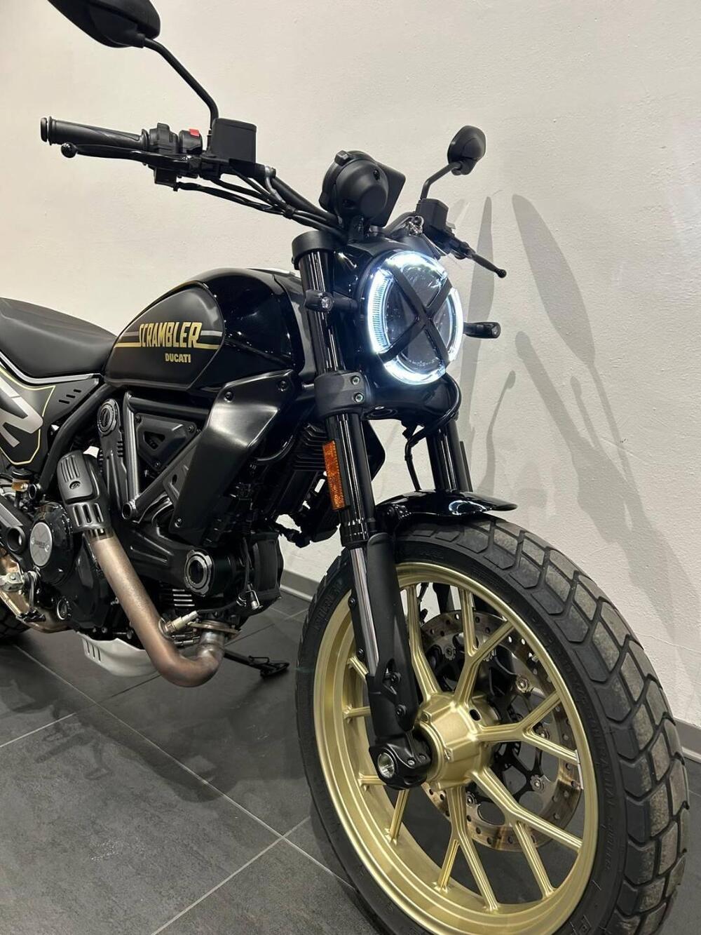 Ducati Scrambler 800 Full Throttle (2025) (5)