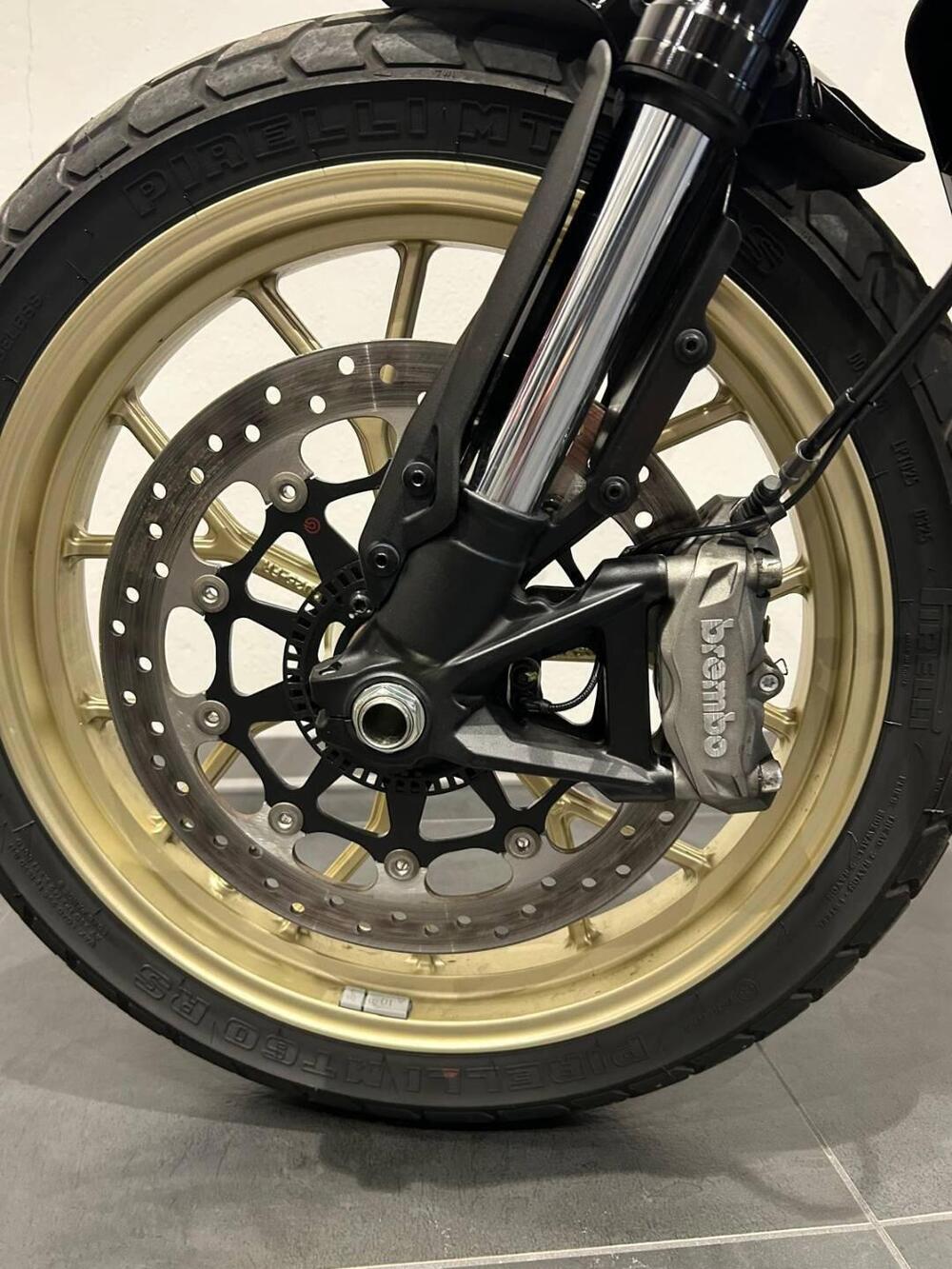 Ducati Scrambler 800 Full Throttle (2025) (13)