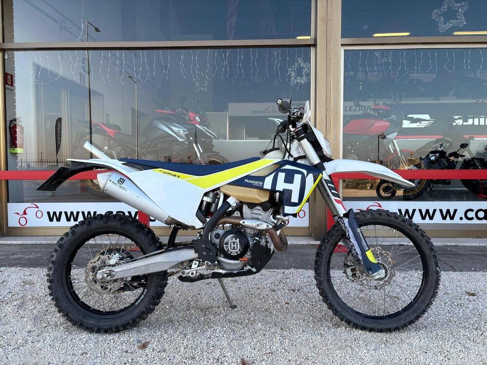 Husqvarna FE 250 (2016) (4)