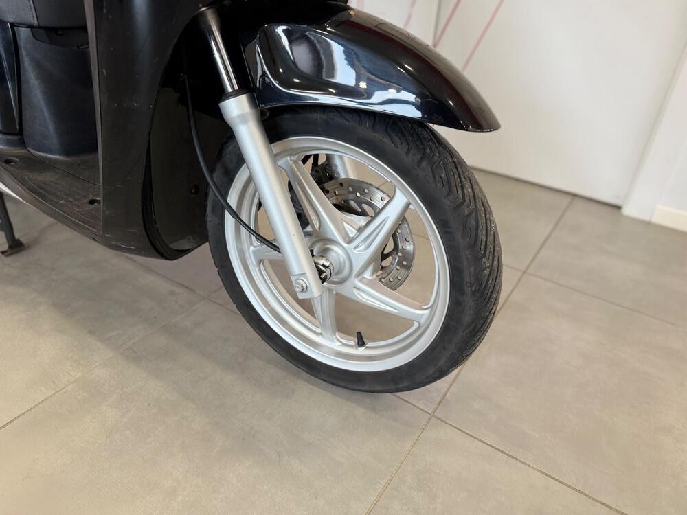 Honda SH 150 i (2009 - 12) (8)