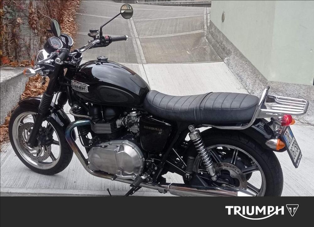 Triumph Bonneville SE (2009 - 13) (3)