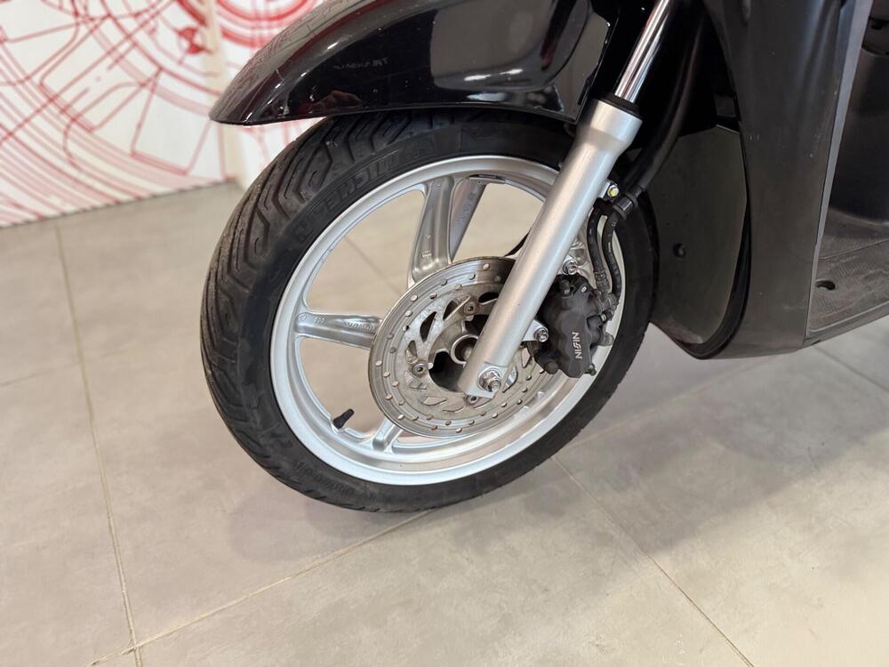 Honda SH 150 i (2009 - 12) (12)