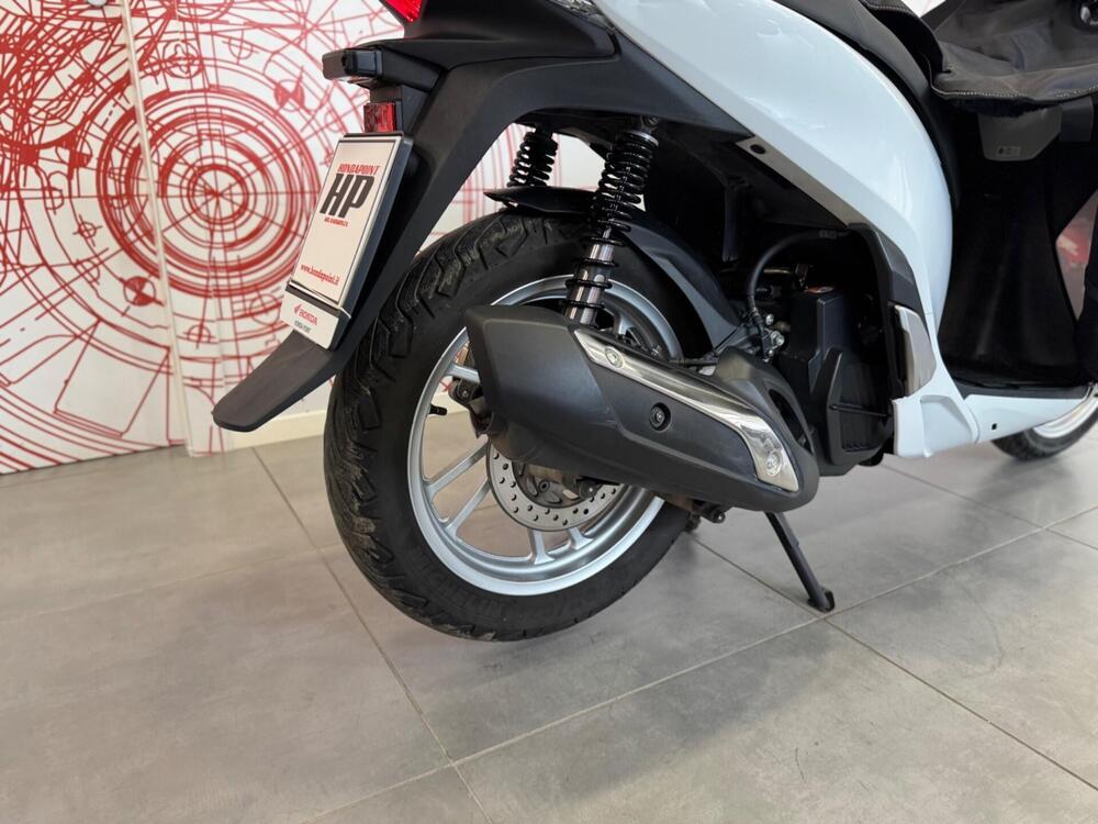 Honda SH 150 i ABS (2013 - 16) (10)