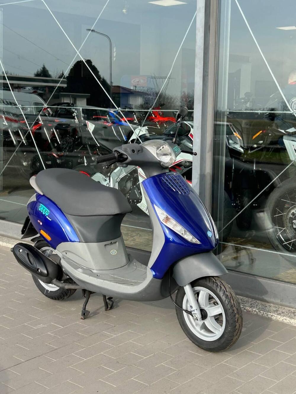 Piaggio Zip 50 2T (2000 - 18) (3)