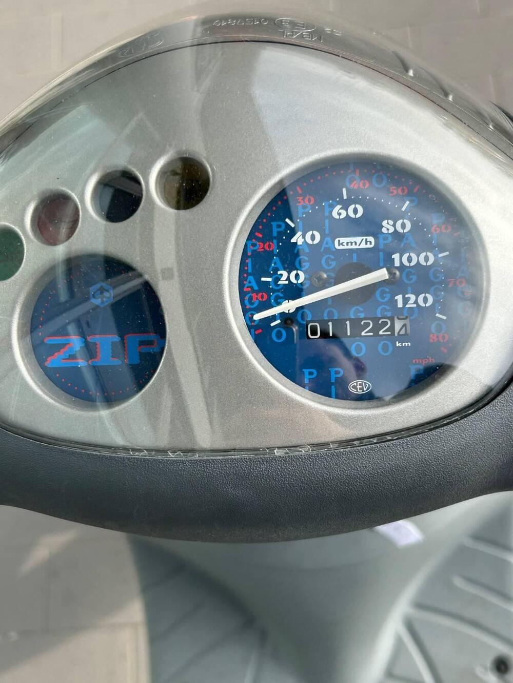 Piaggio Zip 50 2T (2000 - 18) (5)