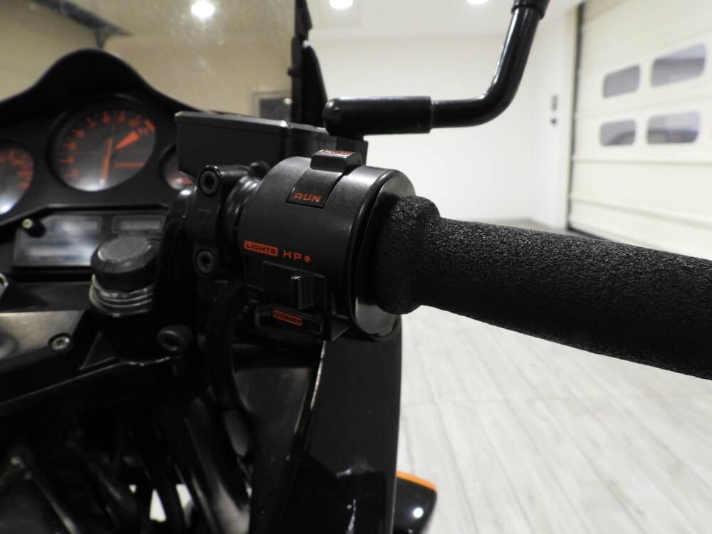 Honda VF 1000 F (1985 - 87) (4)