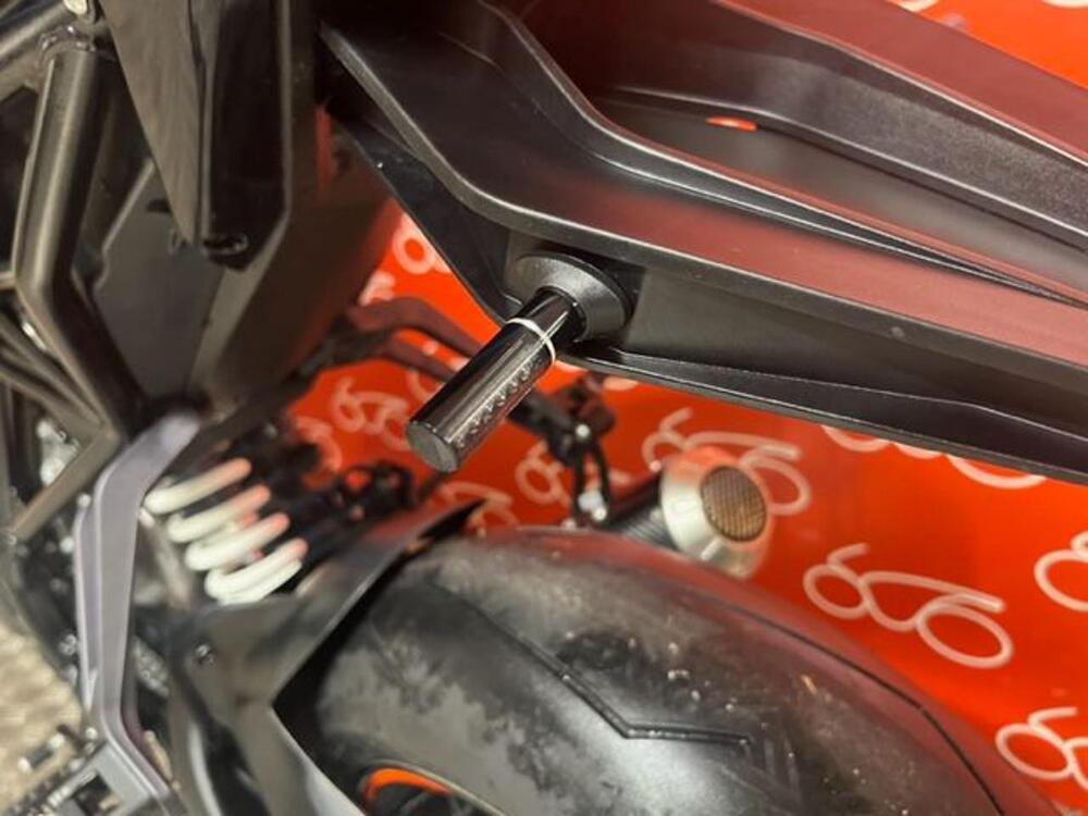 KTM 1290 Super Duke R ABS (2017 - 18) (10)