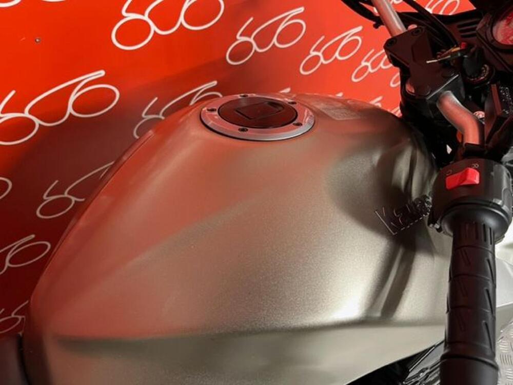 Kawasaki Z 1000 (2003 - 06) (9)