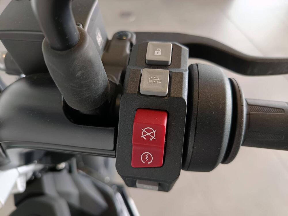 Bmw CE 02 (2024 - 25) (11)