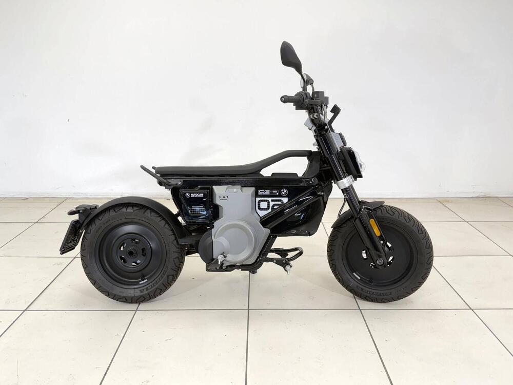 Bmw CE 02 (2024 - 25)