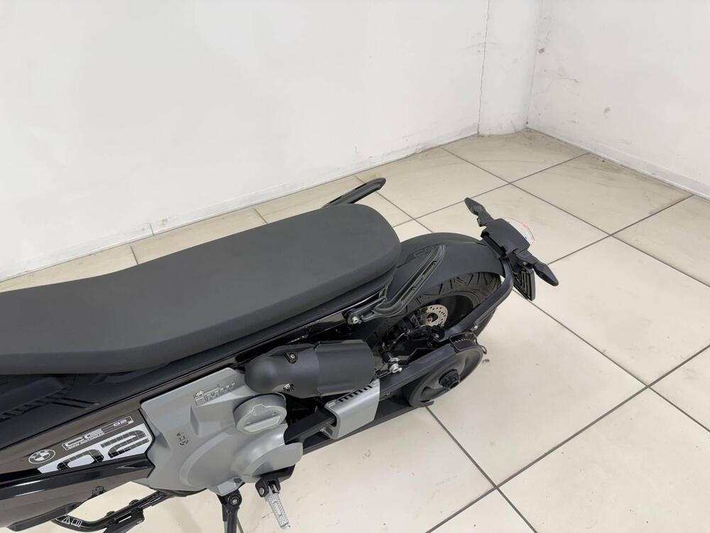 Bmw CE 02 (2024 - 25) (9)