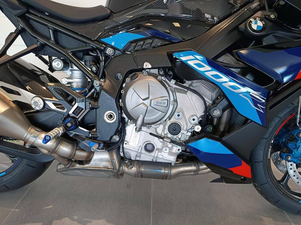 Bmw M 1000 R (2025) (12)