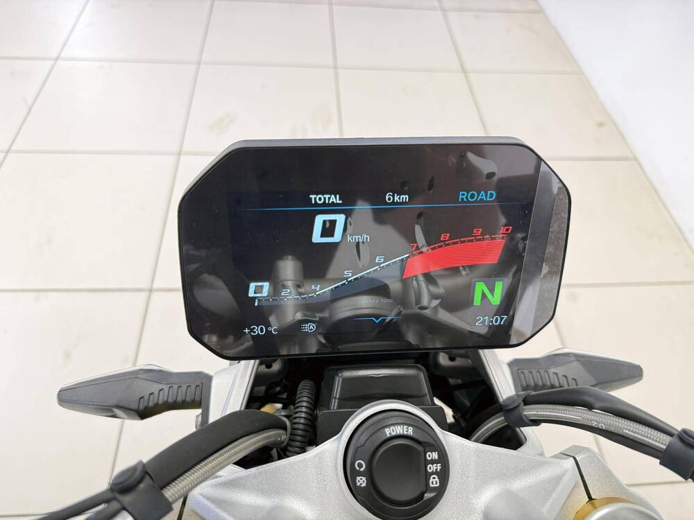 Bmw R 1250 R (2021 - 25) (17)