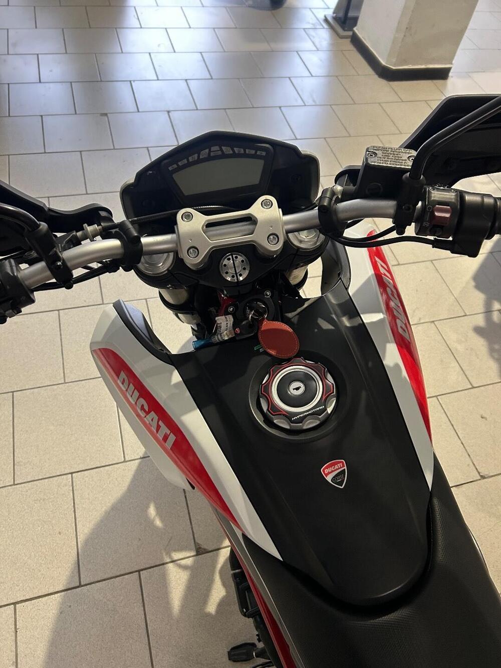 Ducati Hypermotard 939 (2016 - 18) (3)