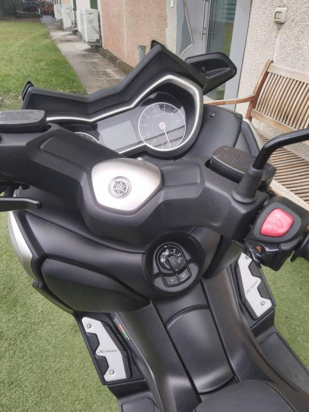 Yamaha X-Max 400 ABS (2017 - 20) (8)