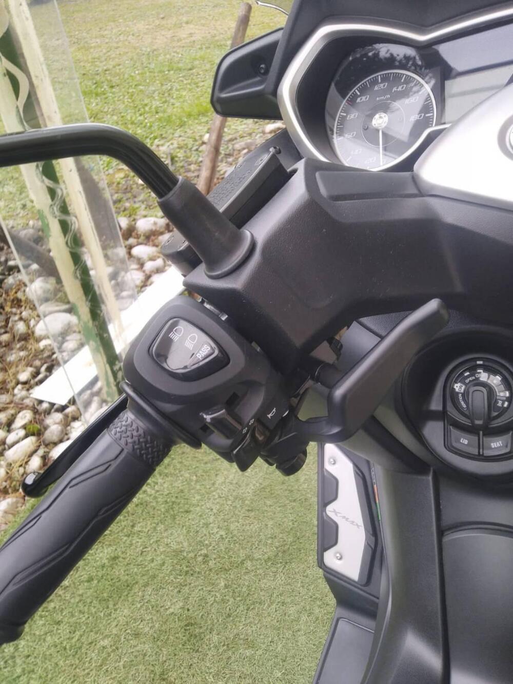 Yamaha X-Max 400 ABS (2017 - 20) (18)