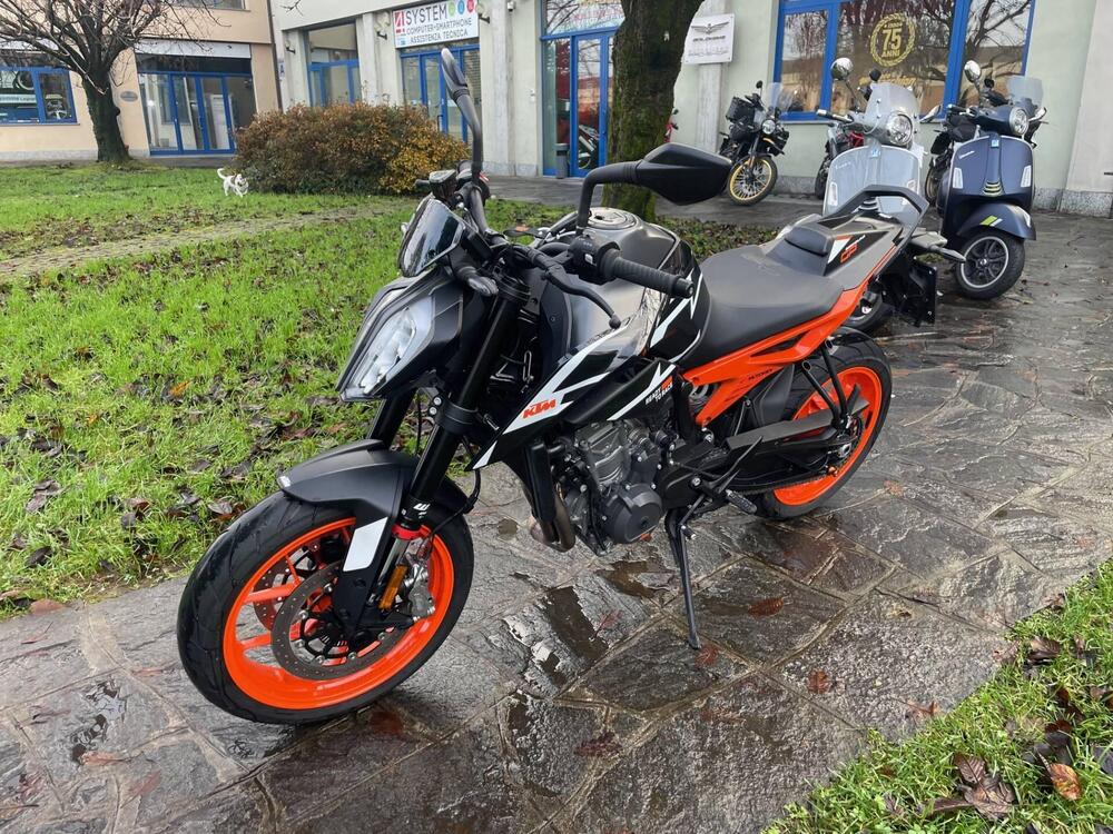 KTM 890 Duke GP (2022 - 23) (6)