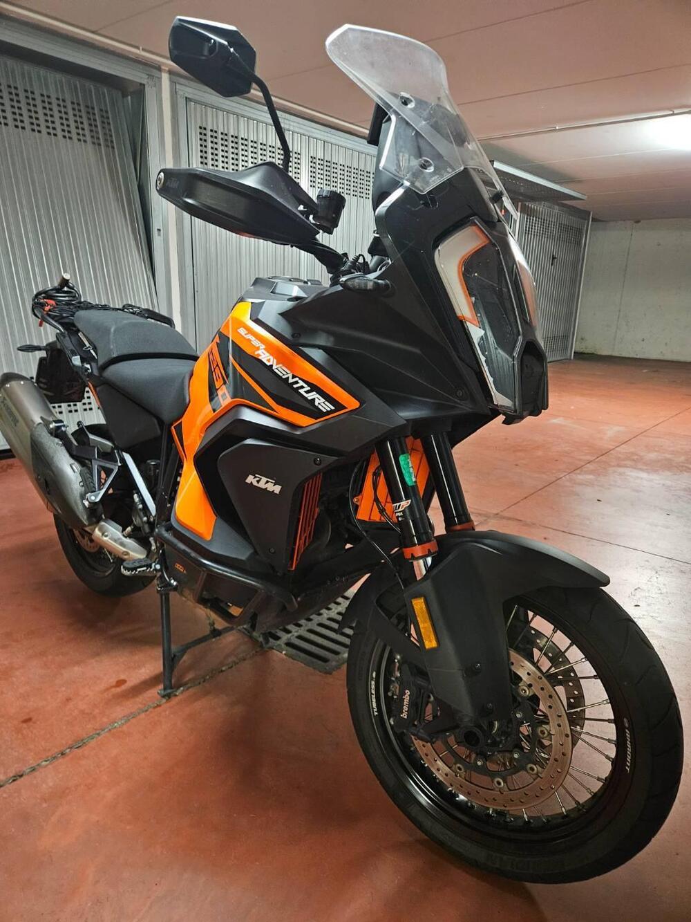KTM 1290 Super Adventure S (2021) (2)
