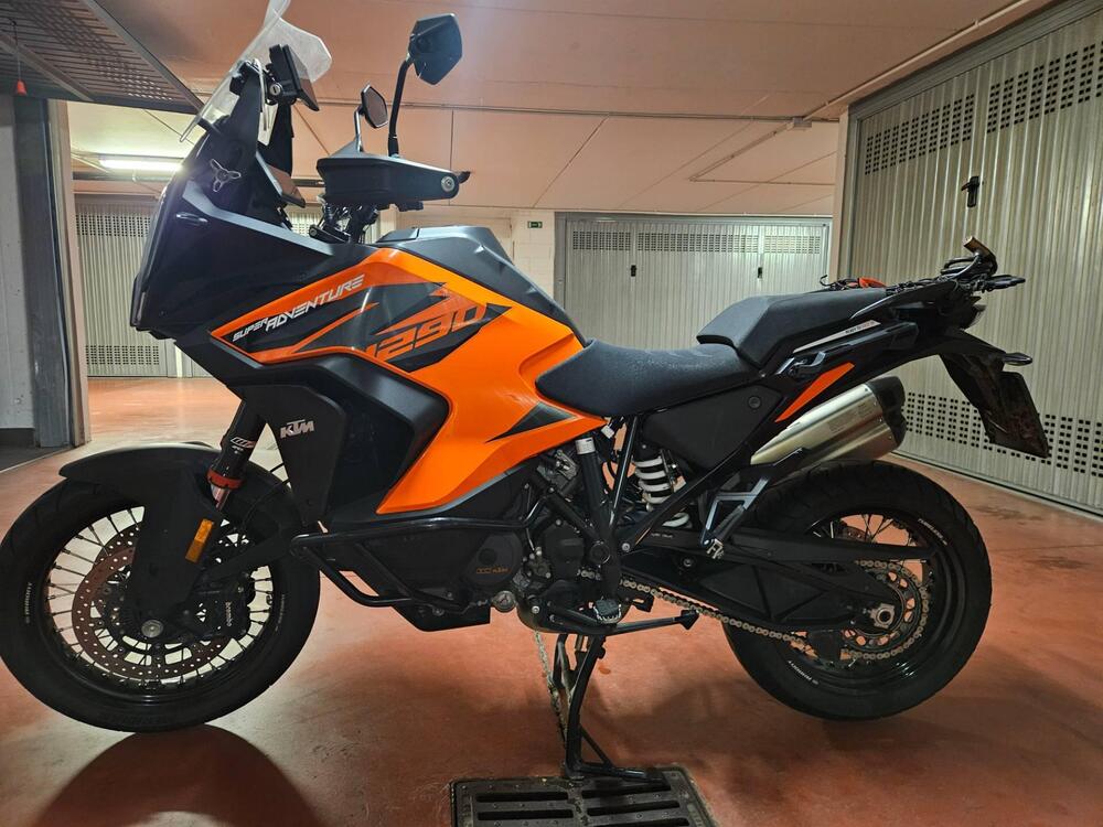 KTM 1290 Super Adventure S (2021) (3)
