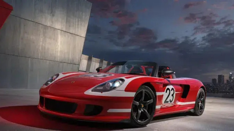 Porsche Carrera GT 2005: la supercar iconica torna &ldquo;zero km&rdquo; con un restauro ufficiale