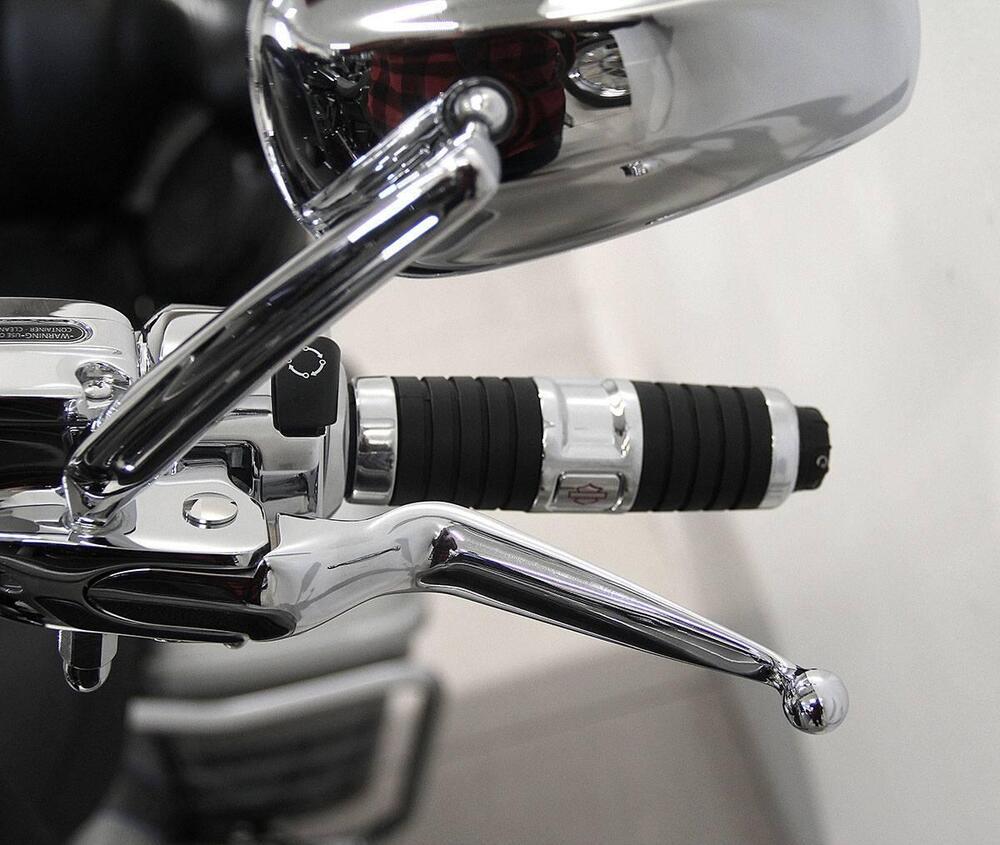 Harley-Davidson 1800 Road Glide Ultra (2014 - 16) - FLTRUSE (9)