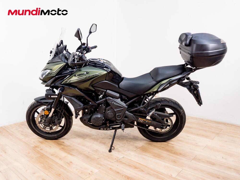 Kawasaki Versys 650 Tourer Plus SE (2017) (5)