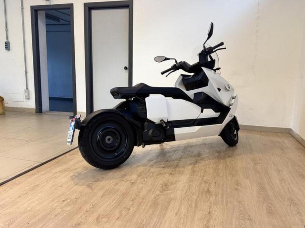 Bmw CE 04 (2021 - 25) (5)