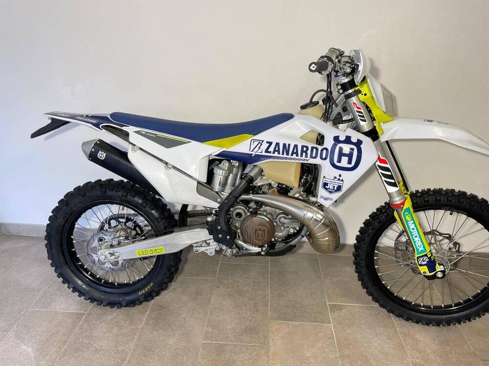 Husqvarna TE 250i (2022) (2)