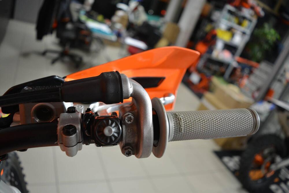 KTM 250 EXC-F (2023) (12)