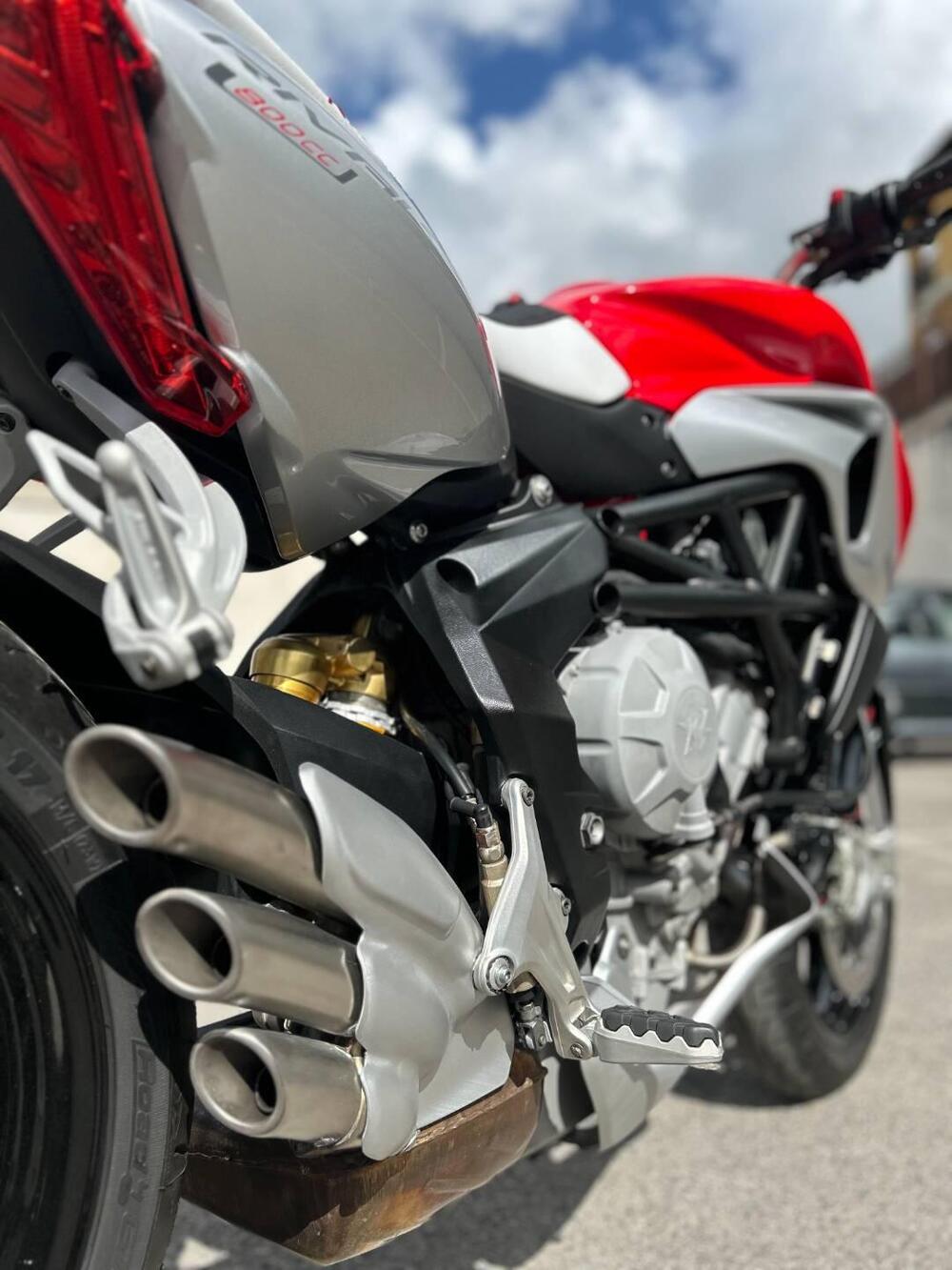 MV Agusta Rivale 800 EAS ABS (2013 -17) (16)