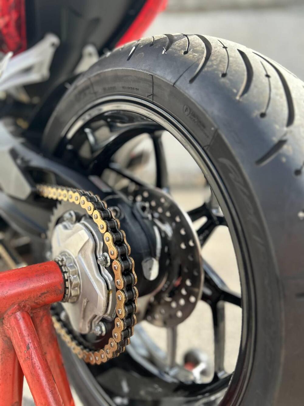 MV Agusta Rivale 800 EAS ABS (2013 -17) (17)