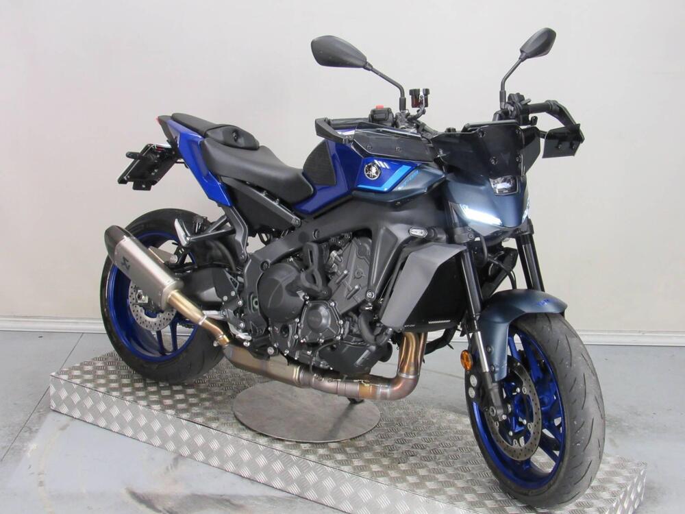 Yamaha MT-09 Y-AMT (2024 - 25) (2)