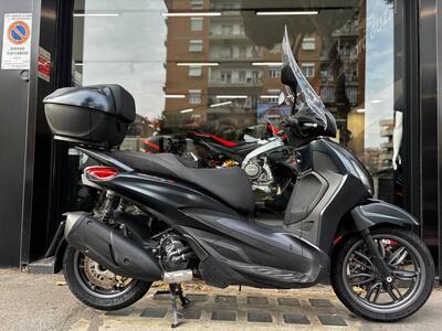 Piaggio Beverly 300 S ABS-ASR (2021 - 25) usata