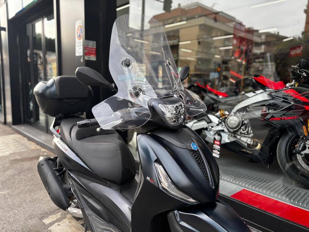 Piaggio Beverly 300 S ABS-ASR (2021 - 25) (5)