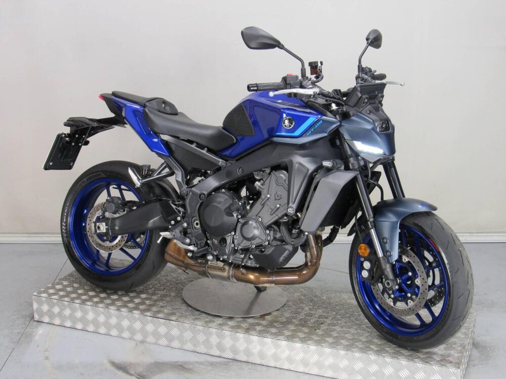 Yamaha MT-09 (2024 - 25) (9)