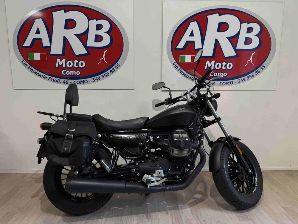 Moto Guzzi V9 Bobber (2018 - 20)