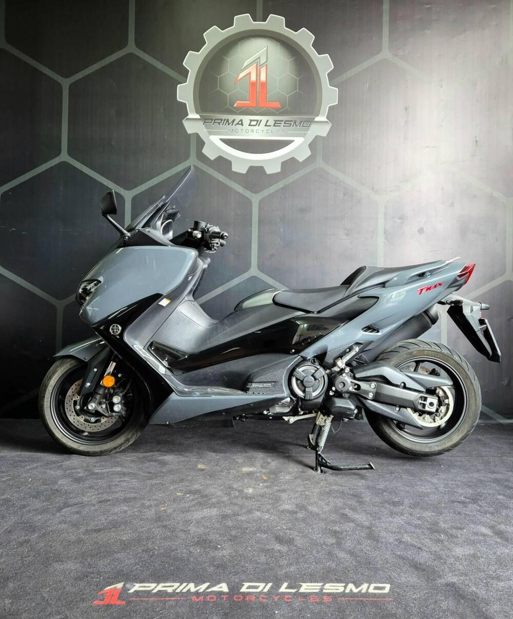 Yamaha T-Max 560 Tech Max (2021) (3)